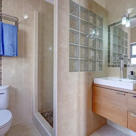 Casa de Férias Center, Private Parking, Ac, 6ppl. *